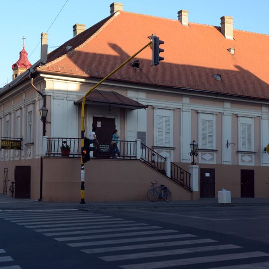 Vieille pharmacie à Vršac