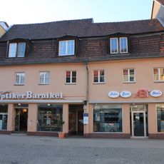 Wohnhaus, 18. Jh. (D) Carl-Schurz-Straße 41