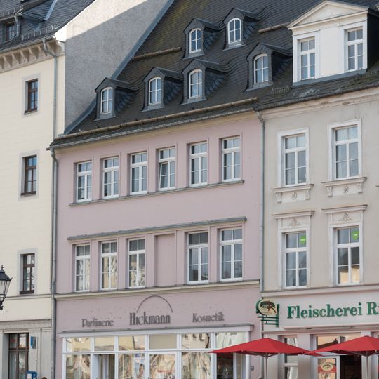 Wohnhaus in geschlossener Bebauung Markt 5