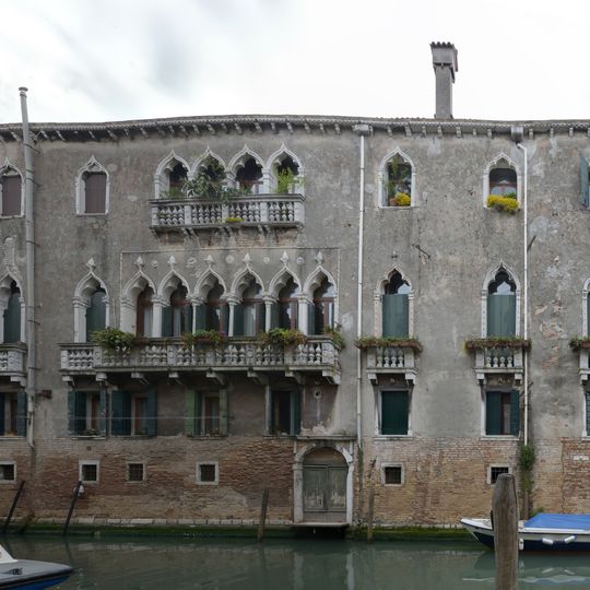 Palazzo Loredan Gheltoff