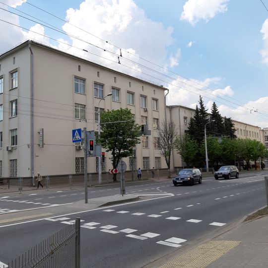 Niezaliežnasci Avenue 70, Minsk