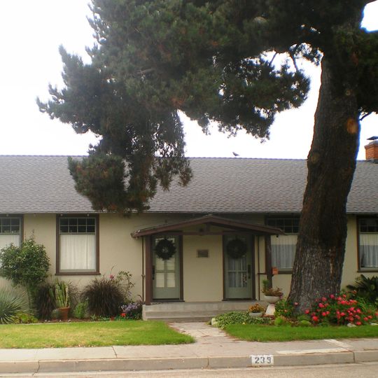 Women's Improvement Club of Hueneme