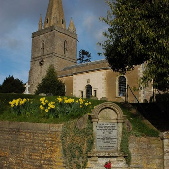 Longdon War Memorial, Worcestershire