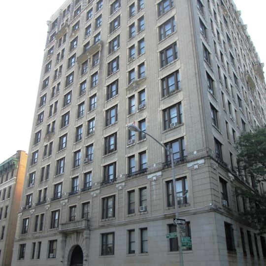 555 Edgecombe Avenue