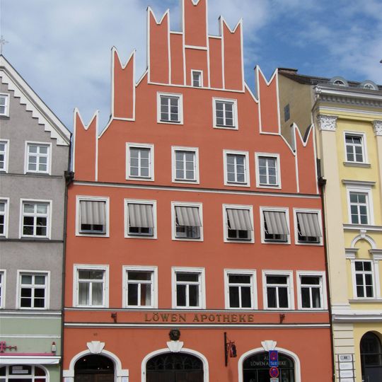 Löwen-Apotheke