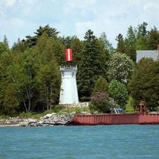 Pipe Island Light