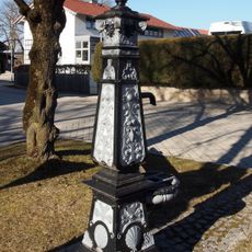 Dorfbrunnen Pflugdorf