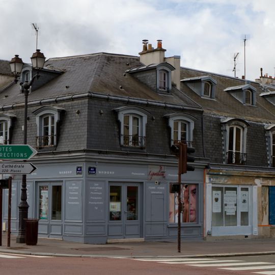 Immeuble, 36 rue Royale, 40, 42 rue d'Anjou