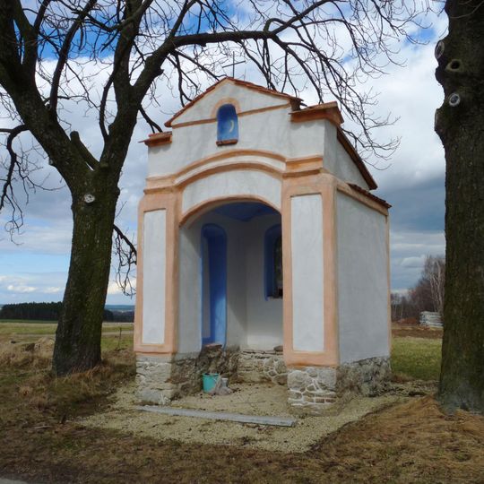 Kaplička u silnice na Klažary