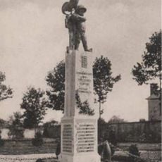War memorial of Mailly-le-Château
