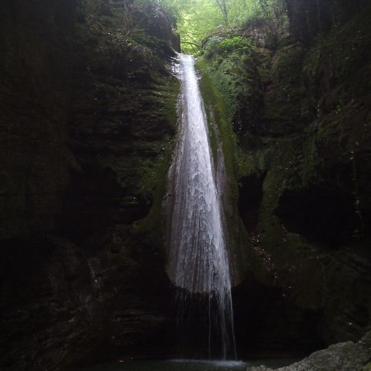 Sang-e Now Waterfall