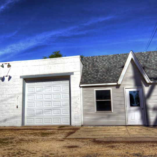 Kreinbring Phillips 66 Gas Station