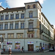 Wohnhaus in geschlossener Bebauung, Eckhaus Obermarkt 6 (Hauptanschrift: Steinstraße 1)
