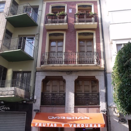 Café Llarg building, Sueca