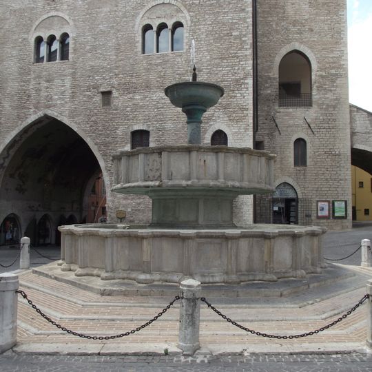 Fontana Sturinalto