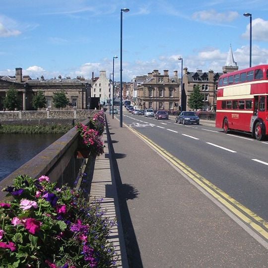 Queen's Bridge, Perth