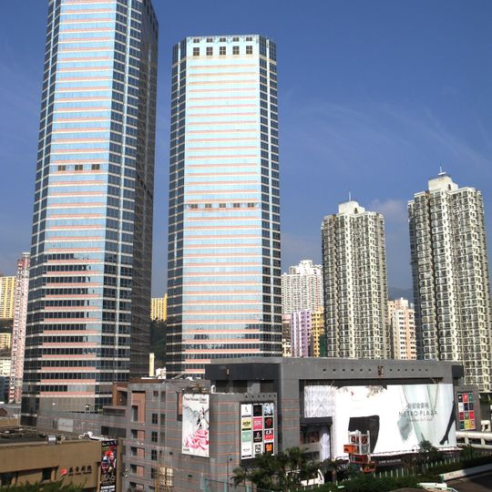Metroplaza