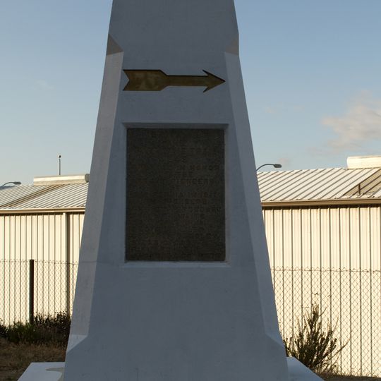 Santa Fe And Salt Lake Trail Monument