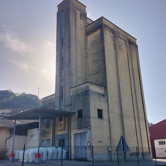 Silo de Pobes
