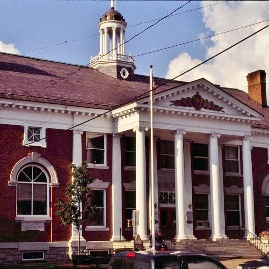 Stowe Village Historic District