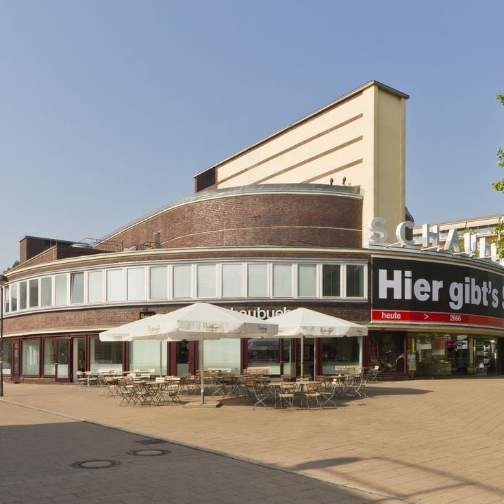 Universum Kino