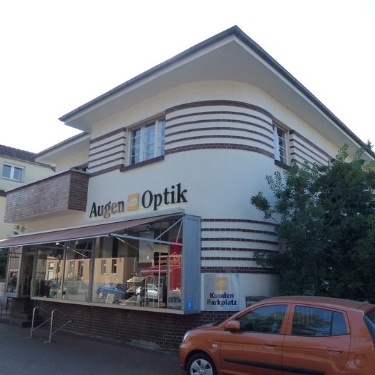 Wohn- und Geschäftshaus Alt-Rudow 54