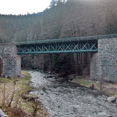 Železniční most přes Teplou a silnici II/230 severně od Dolnohamerského tunelu III