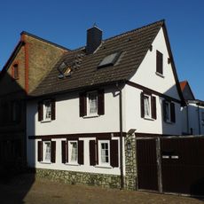 Alte Königsteiner Straße 2