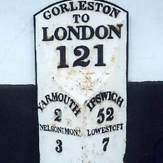Milepost, High Street, Gorleston, by No. 246