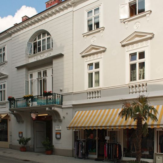 Bürgerhaus, Theresienschlössl