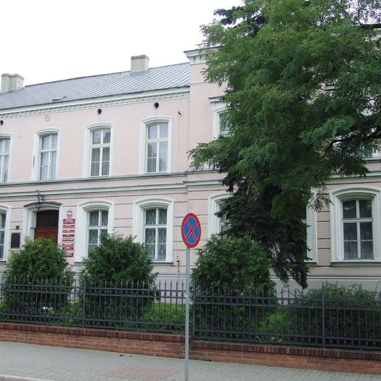 Zespół Królewskiego Gimnazjum Gnieźnieńskiego, ob. Medyczne Studium Zawodowe