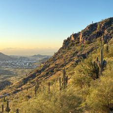 Holbert Trailhead