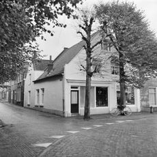 Kerkplein 2, Abcoude