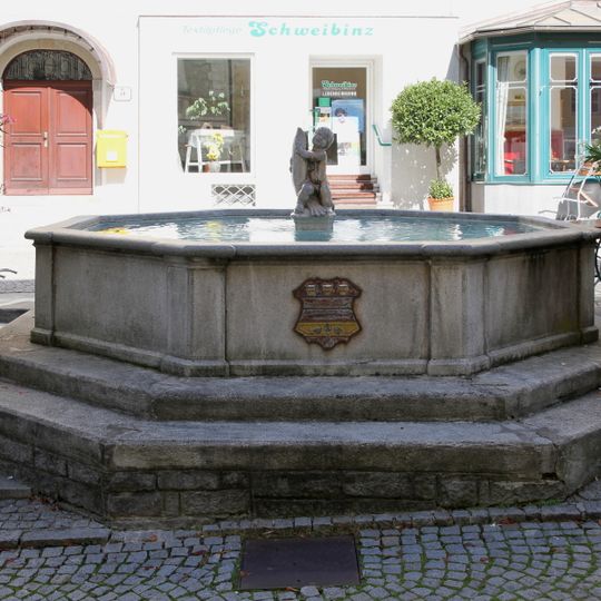 Brunnen
