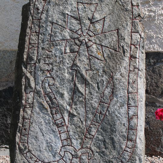 Upplands runinskrifter 779