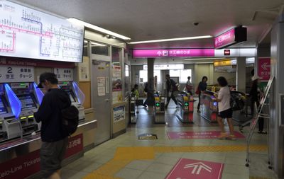 Interior 3