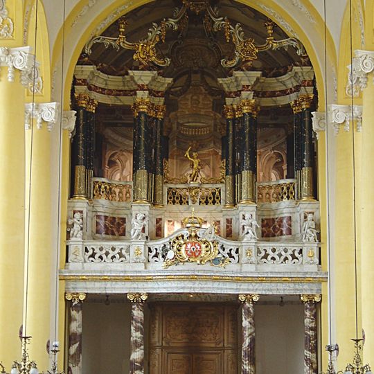 Pipe organ