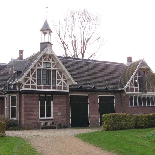 Koetshuis bij buitenplaats 'Welgelegen'