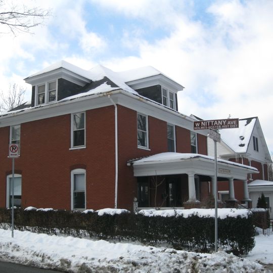 Holmes-Foster-Highlands Historic District