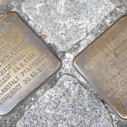 Stolperstein dedicated to Joachim Helsinger