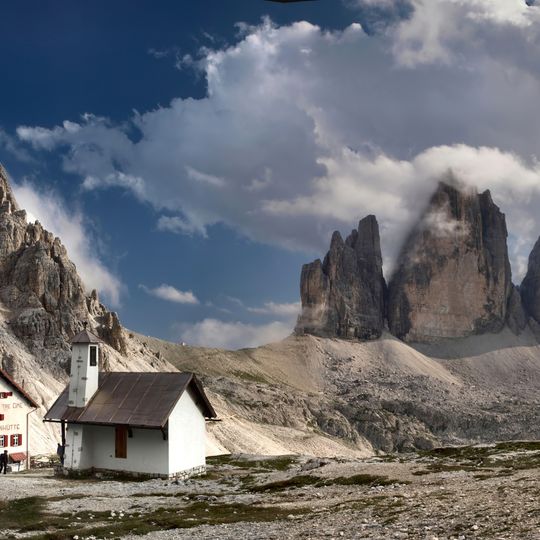 Refugio Antonio Locatelli