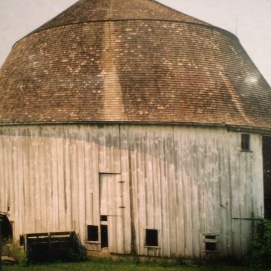 Miller Round Barn