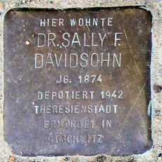 Stolperstein en memoria de Dr. Sally Davidsohn
