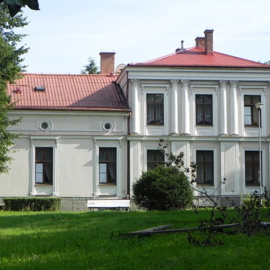 Manor in Rokocin