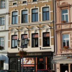 Zámecké náměstí 44