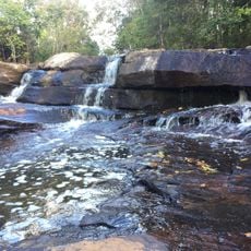 Phon Pob Waterfall