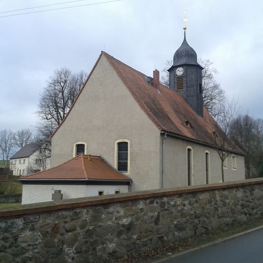 Einzeldenkmale der Sachgesamtheit Dorfkirche und Kirchhof Obergruna: Pfarrkirche sowie Gedenktafel für Gefallene des Deutsch - Französischen Krieges , Grabmal für den Ingenieur Otto Münzner und dessen Ehefrau Margar
