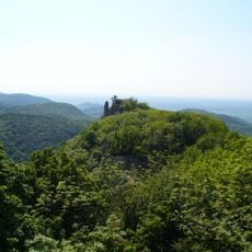 Ostrý Kameň Castle