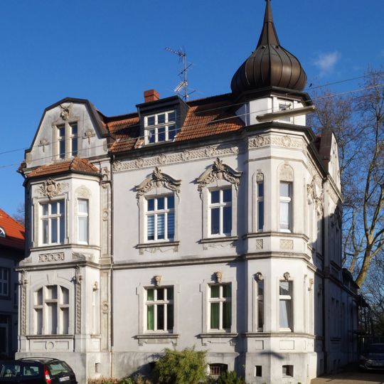 Villa, Rathausstraße 18