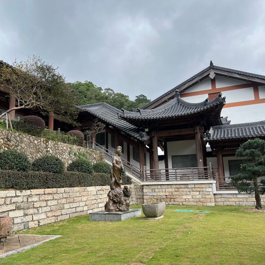 Wanfu Temple